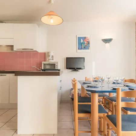 Apartment 2 Pieces Avec Coin Nuit, Balcon, Parking Et Casier A - Proche Telecabine Et Centre - Fr-1-330c-16 *