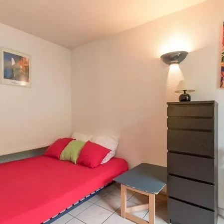 2 Pieces Avec Coin Nuit, Balcon, Parking Et Casier A - Proche Telecabine Et Centre - Fr-1-330c-16